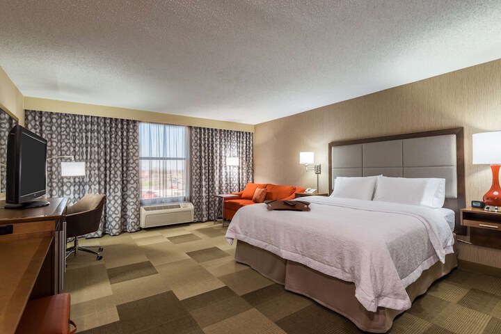 Room 8 of 29