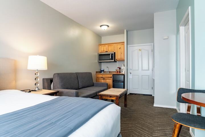 Room 40 of 87