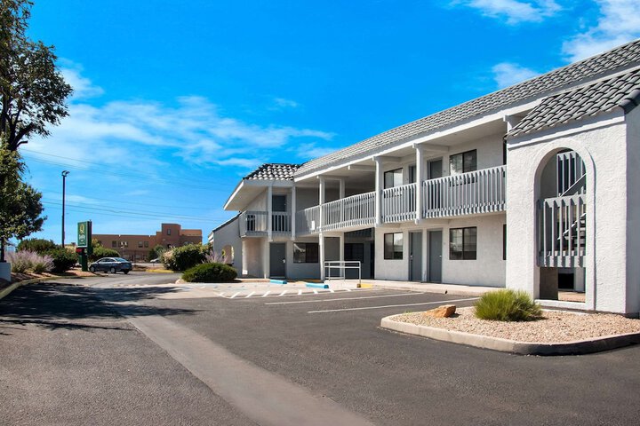 Hotel 3 of 56