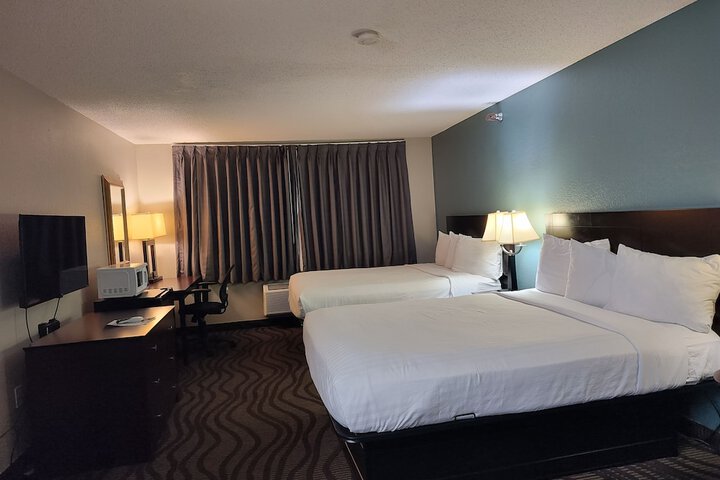 Room 15 of 19