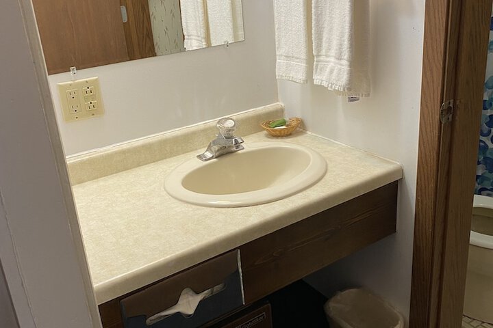Room 21 of 39