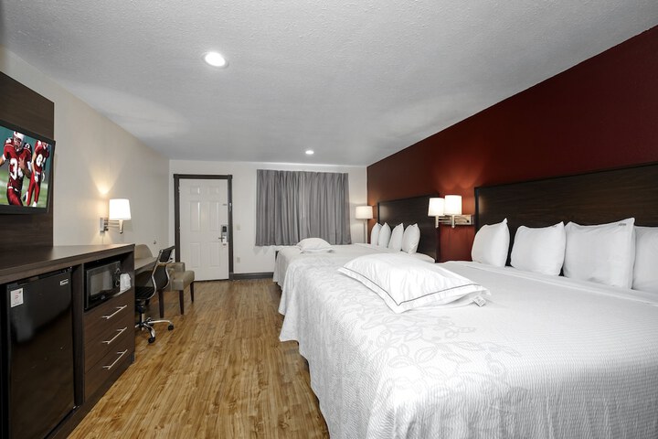 Red Roof Inn PLUS+ Hammond