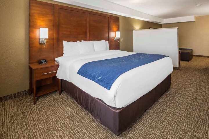 Room 30 of 56