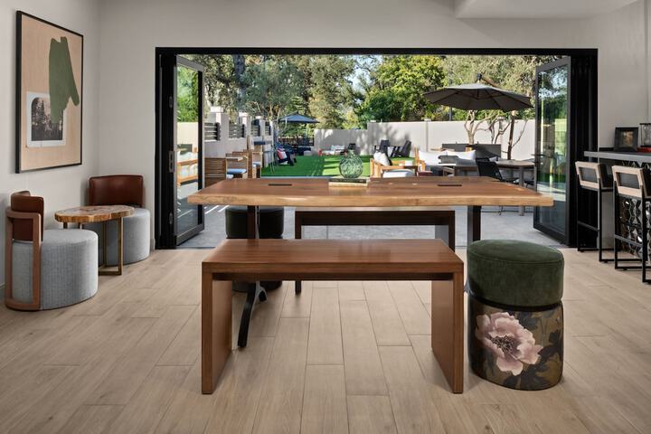The Inelle Oakhurst Yosemite, a Tribute Portfolio Hotel