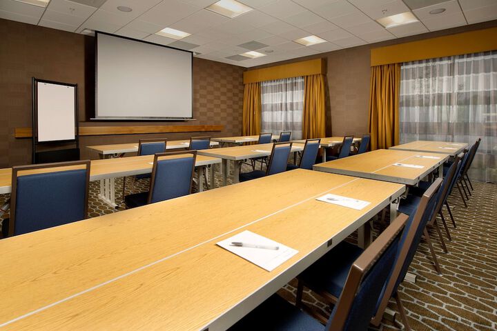 Hampton Inn & Suites Washington DC North / Gaithersburg