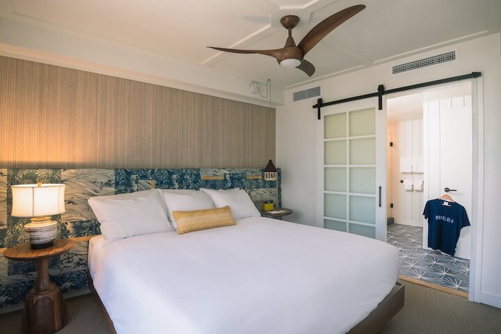 Room 45 of 73