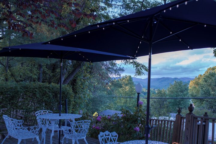 McKinley Edwards Inn