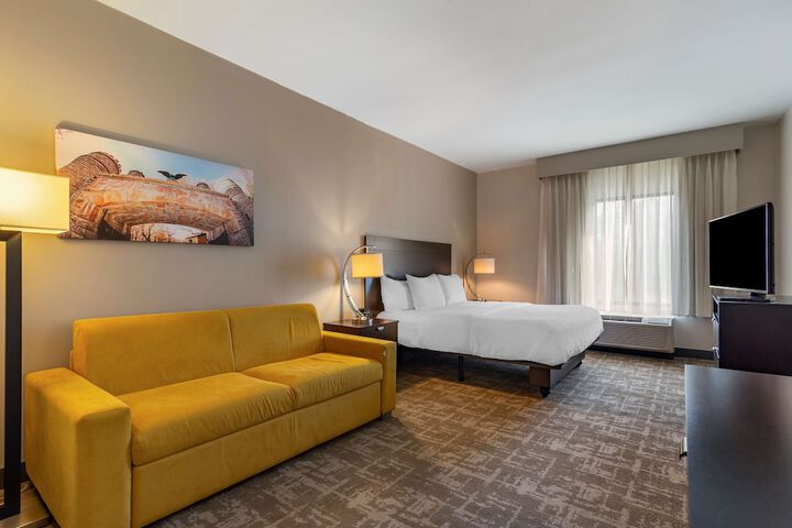 Best Western Plus Dalton Inn