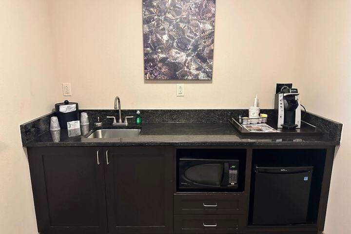 Room 75 of 95