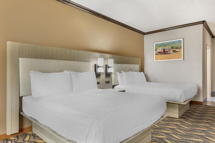 Best Western Red River Inn & Suites