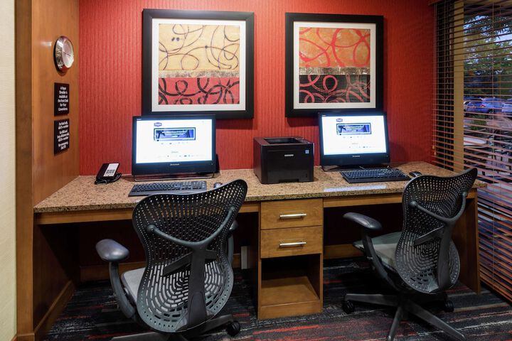 Business Center 44 of 44
