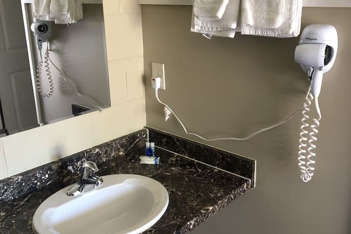 Rodeway Inn & Suites Walhalla
