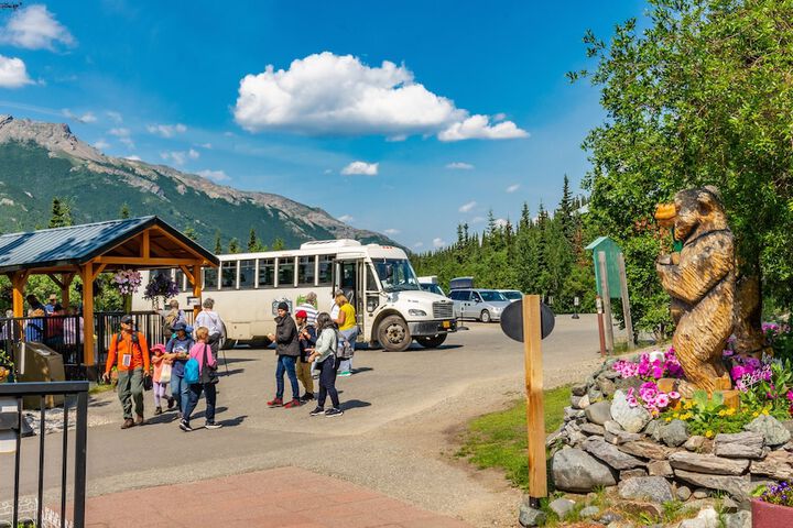 Denali Bluffs Hotel