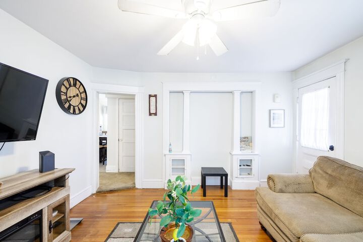 53 Geary Ave