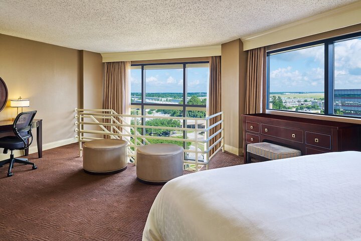 Room 21 of 53