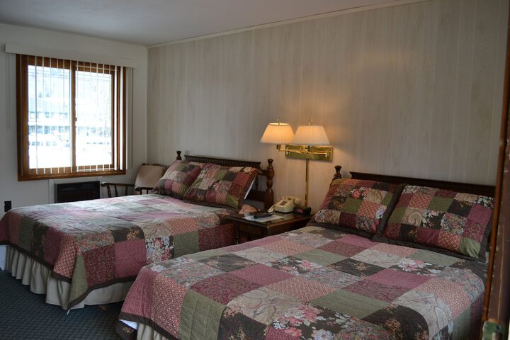 Room 11 of 34