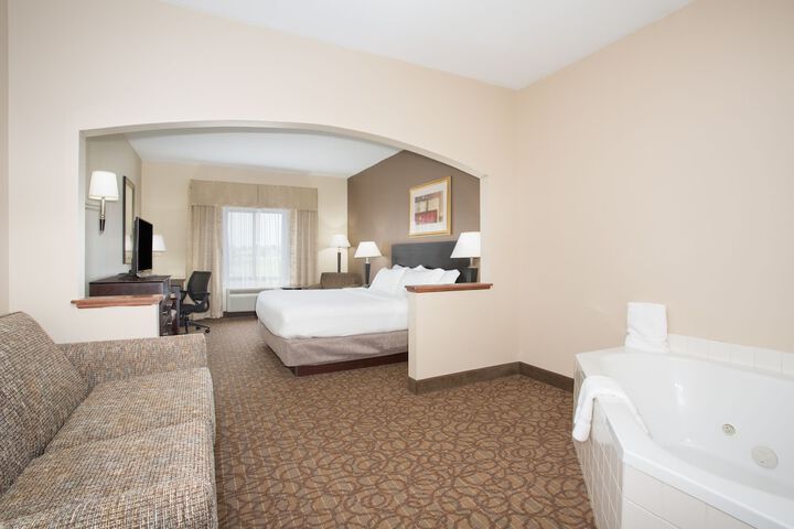 Room 27 of 50