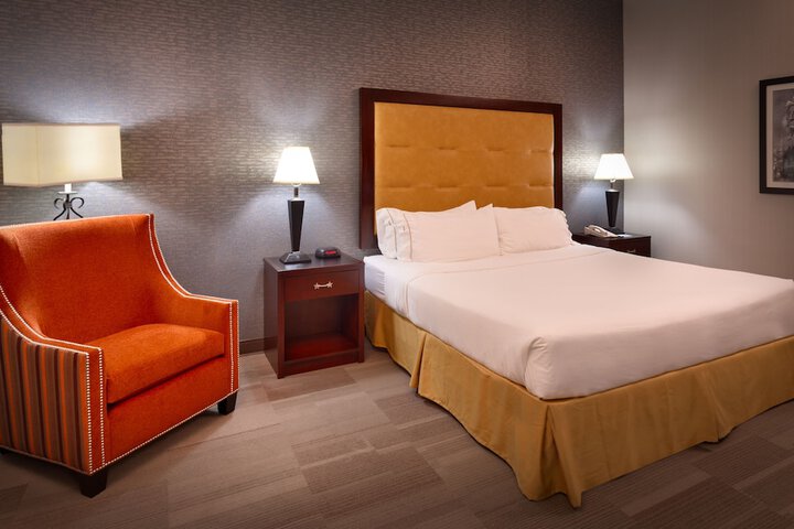 Room 38 of 57