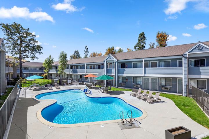 Good Nite Inn - Calabasas