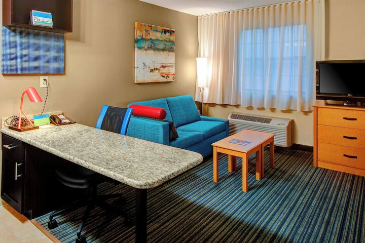 Room 14 of 17