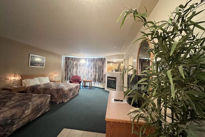 Room 21 of 48