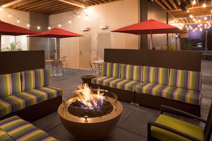 Terrace/Patio 32 of 34