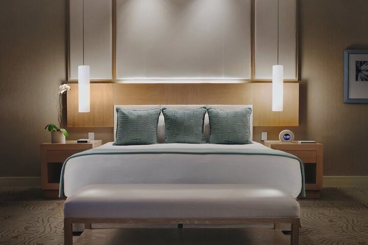 Room 42 of 158