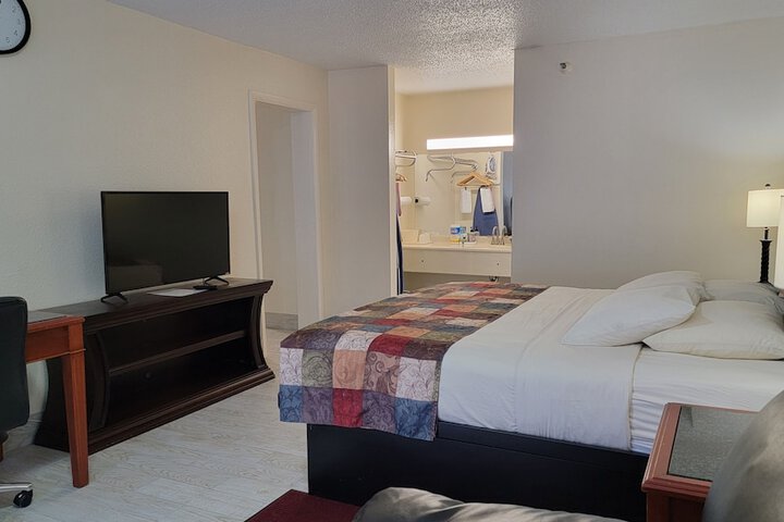 Room 47 of 62