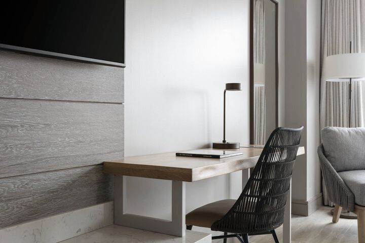 Room 40 of 118