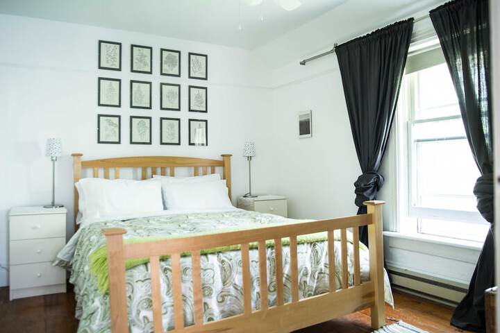 Room 16 of 26