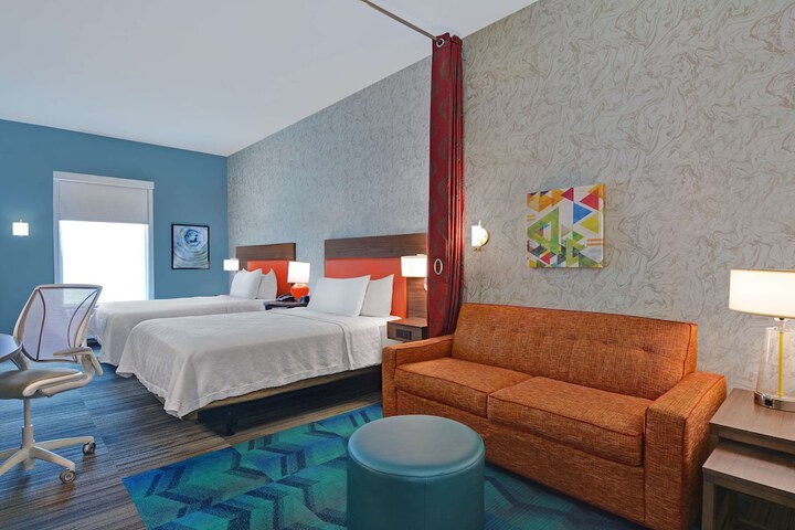 Room 27 of 49
