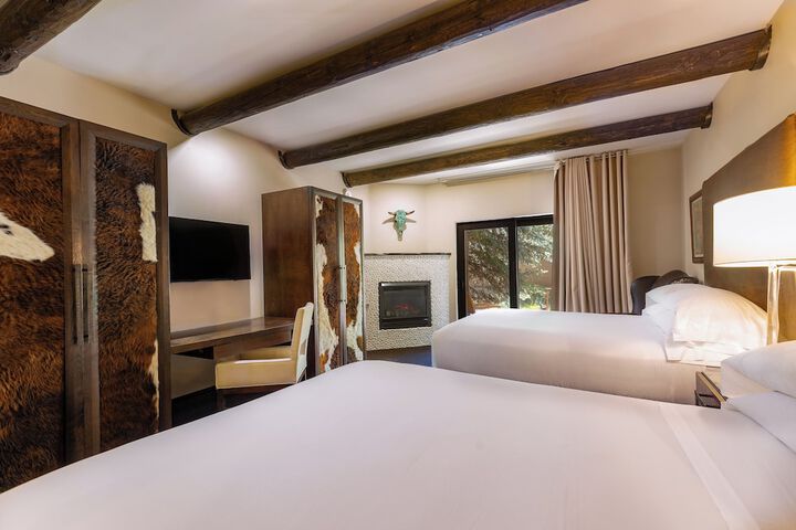 El Monte Sagrado Living Resort & Spa