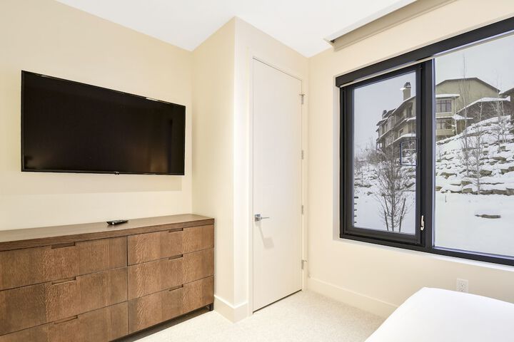 Room 55 of 187