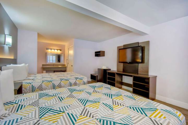 Room 29 of 45