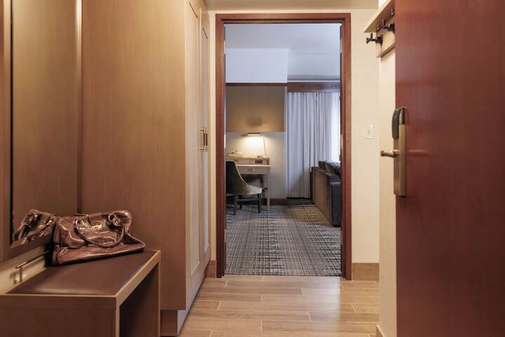 Room 63 of 116