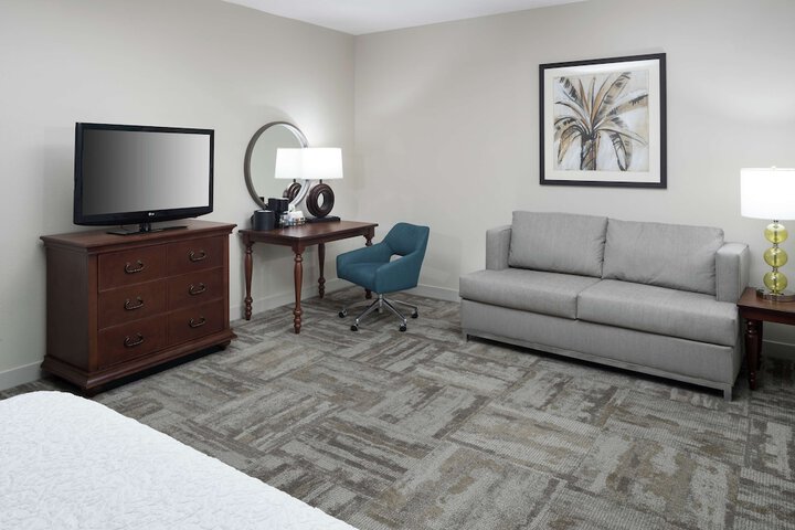 Room 18 of 51