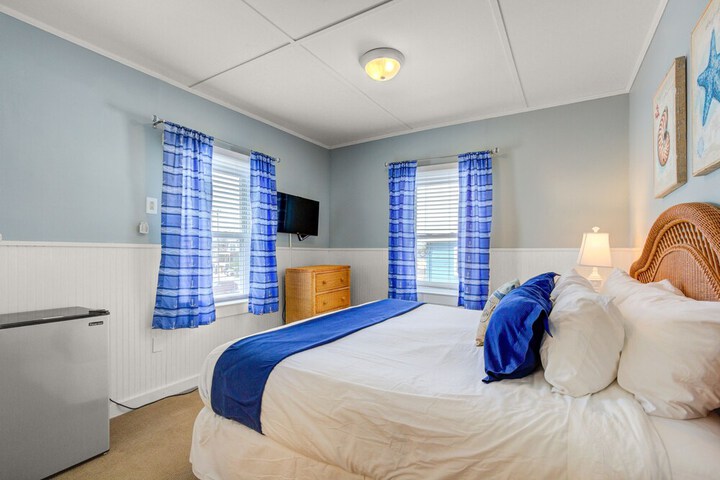Surf City Hotel
