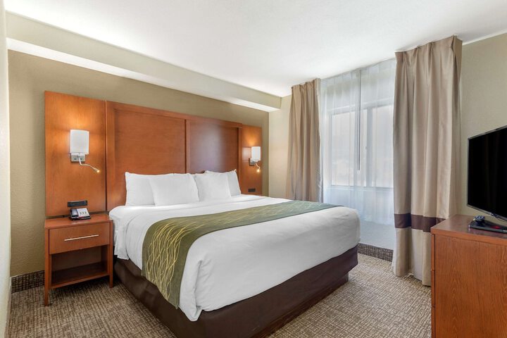 Room 18 of 31
