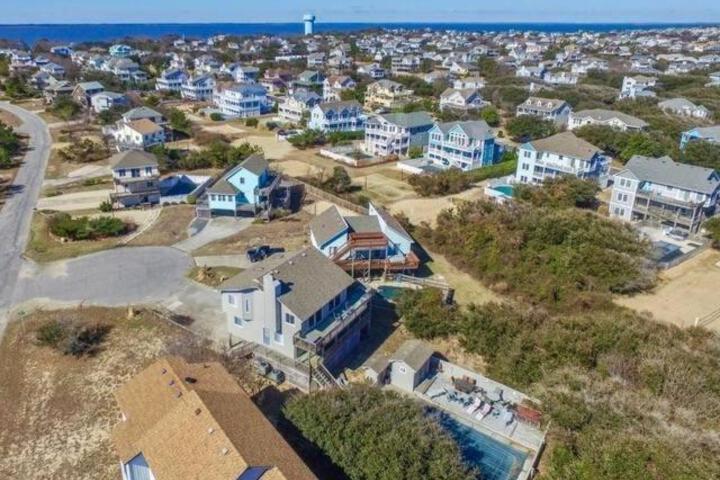 Duck R Way - Poteskeet Ocean View, 260 Yds to Beach, Pool, Hot Tub, Walk to Downtown Duck