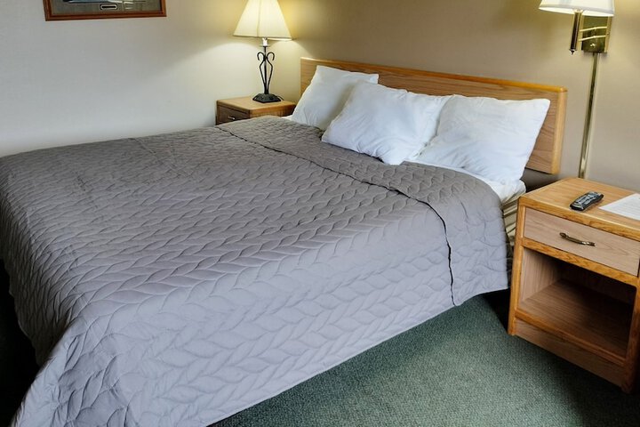 Room 18 of 30