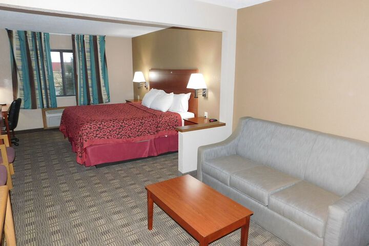 Room 22 of 36