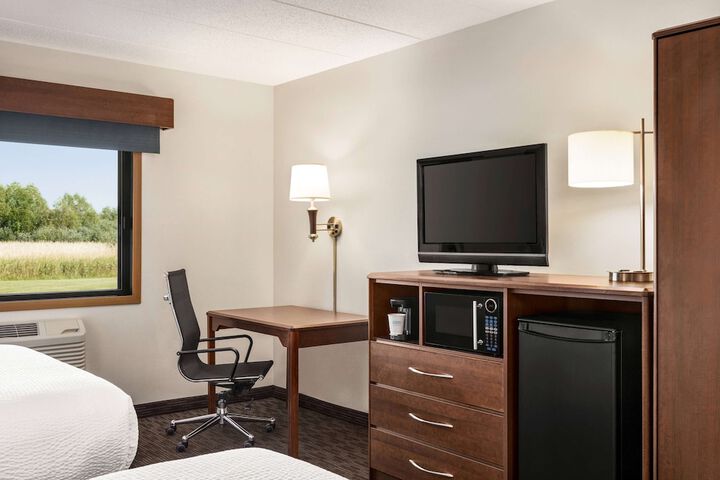 Room 30 of 59
