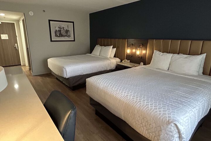 Room 29 of 46