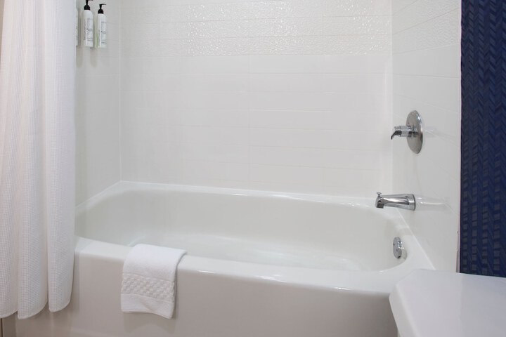 Fairfield by Marriott Rochester Henrietta / University Area