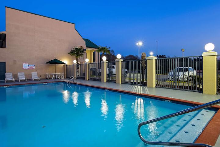 SureStay Plus Hotel by Best Western Hammond