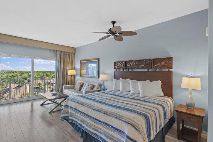 Sandestin Resort Luau by Tufan