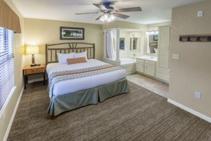 Holiday Inn Club Vacations Fox River Resort