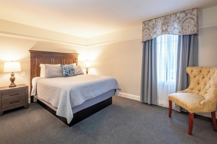 Room 168 of 187