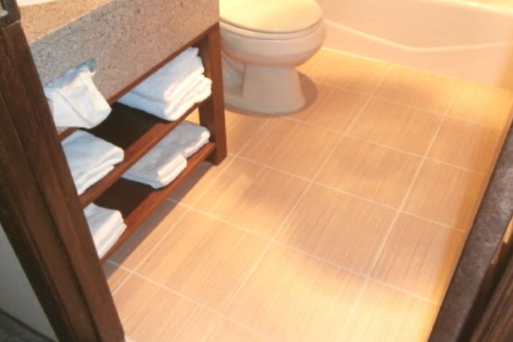 Quality Inn & Suites Boonville - Columbia