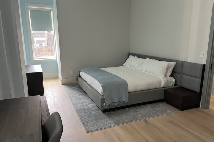 Room 30 of 109